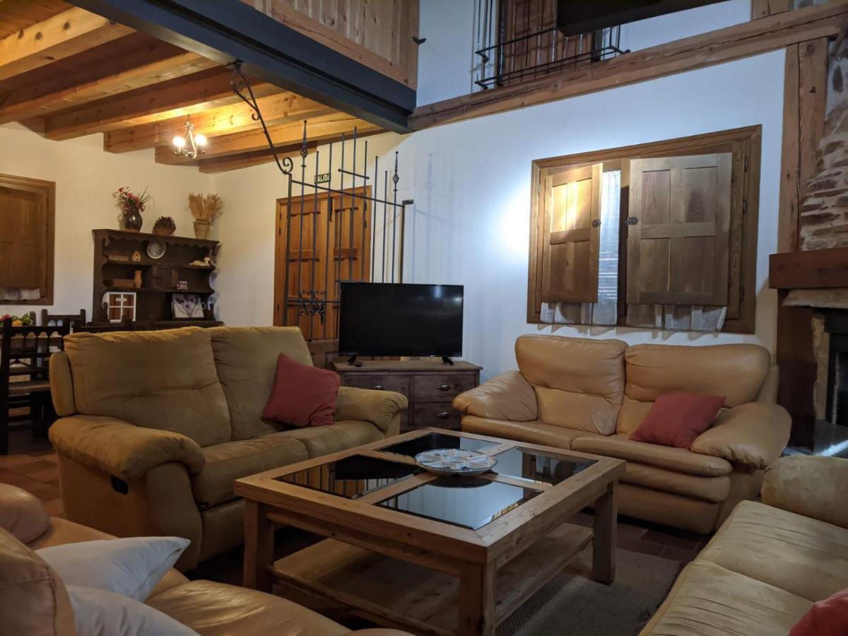 Casa Rural El Arroyo Miguelanez Eksteriør bilde